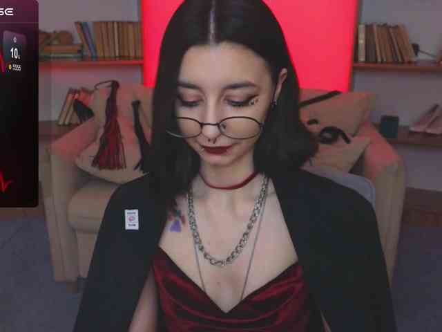 MistressMarcelline webcam