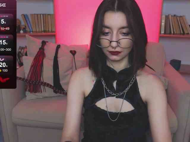 MistressMarcelline webcam