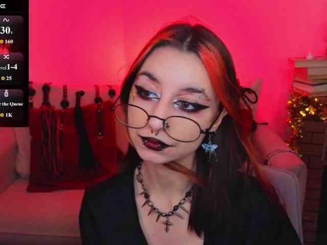 MistressMarcelline webcam