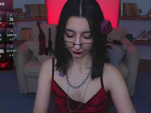 MistressMarcelline webcam
