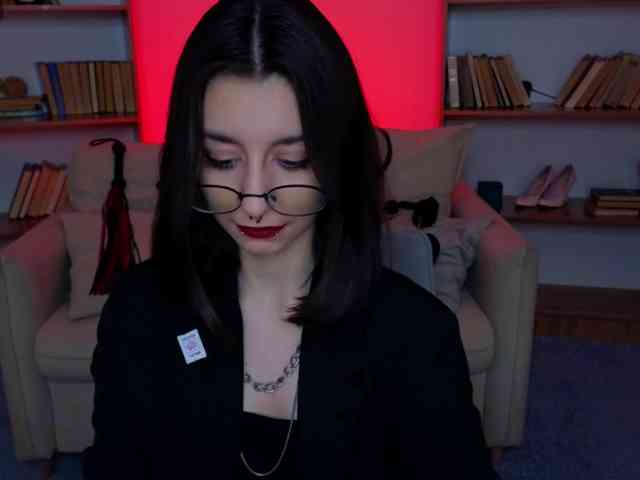 MistressMarcelline webcam