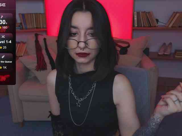 MistressMarcelline webcam