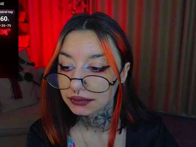 MistressMarcelline webcam