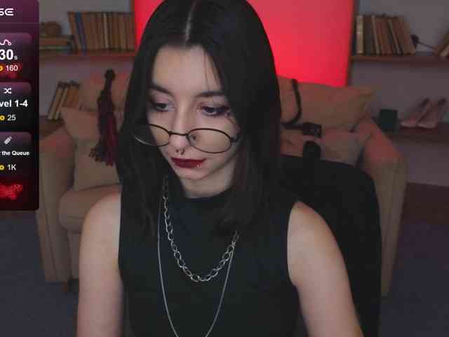 MistressMarcelline webcam