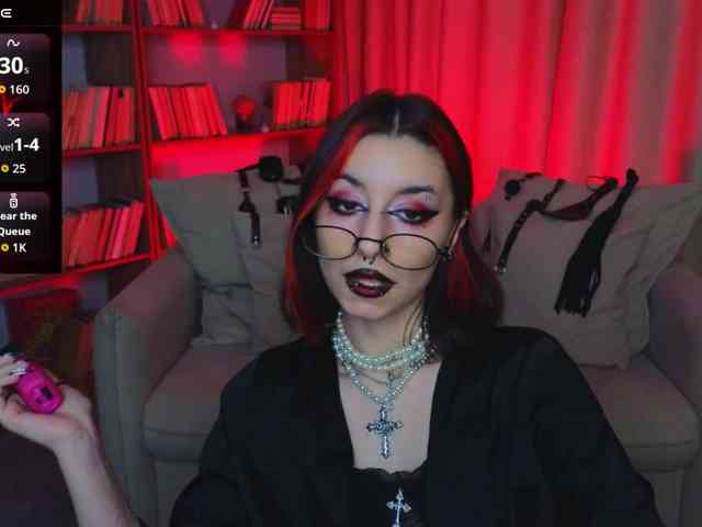 MistressMarcelline webcam