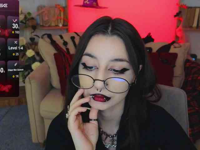 MistressMarcelline webcam