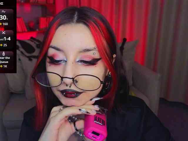 MistressMarcelline webcam