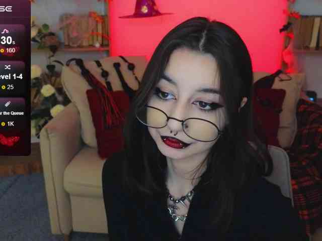 MistressMarcelline webcam