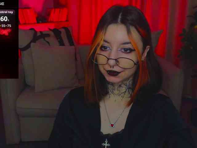 MistressMarcelline webcam