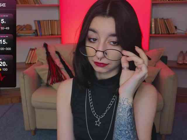 MistressMarcelline webcam