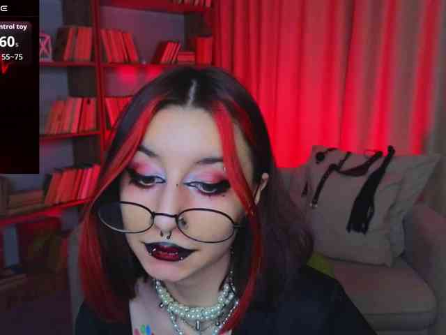 MistressMarcelline webcam