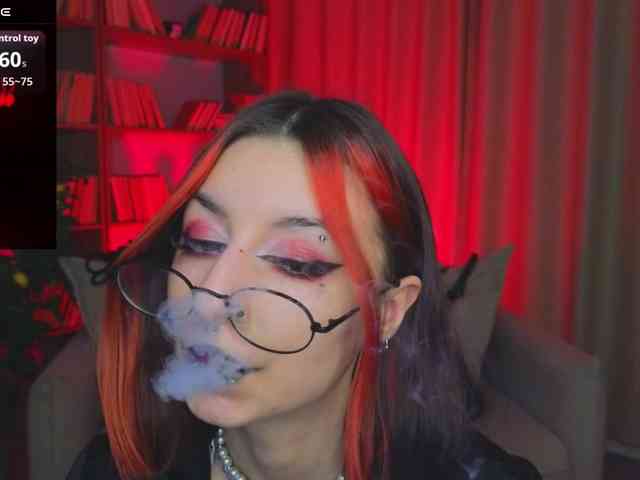 MistressMarcelline webcam