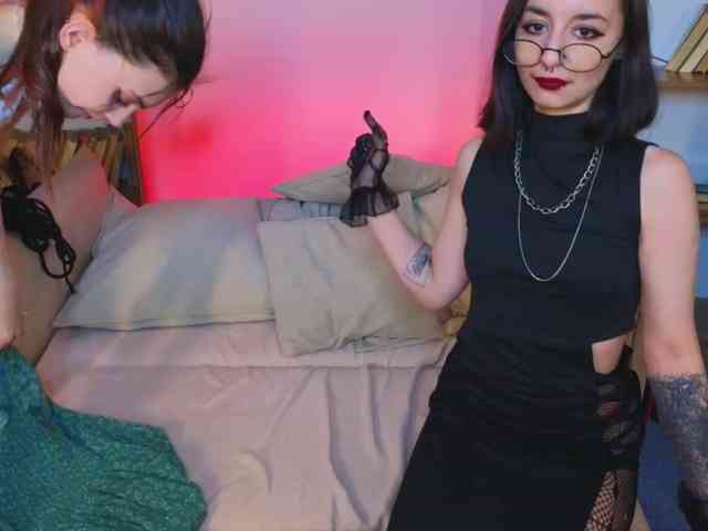 MistressMarcelline webcam