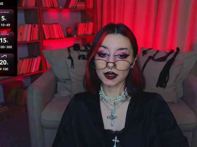 MistressMarcelline webcam