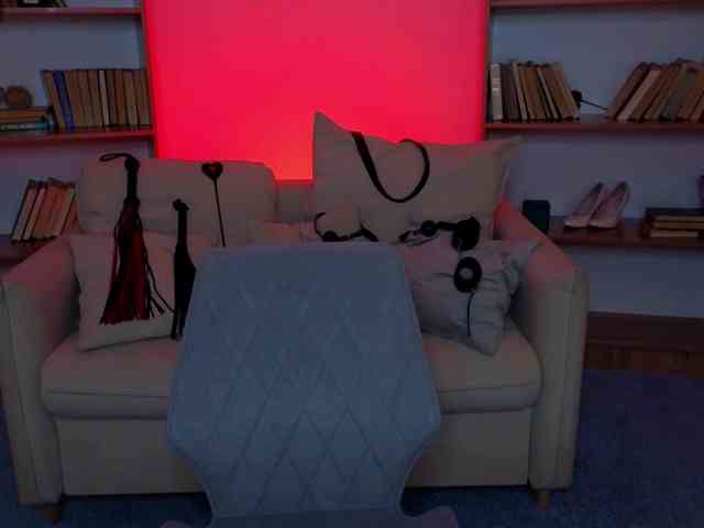 MistressMarcelline webcam
