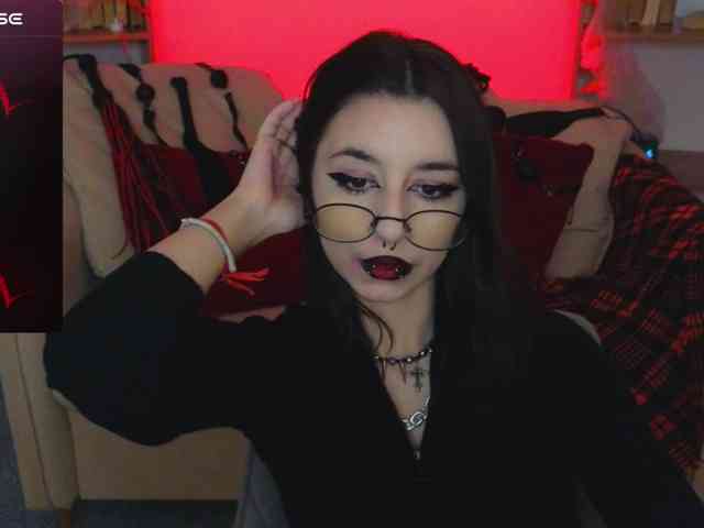 MistressMarcelline webcam