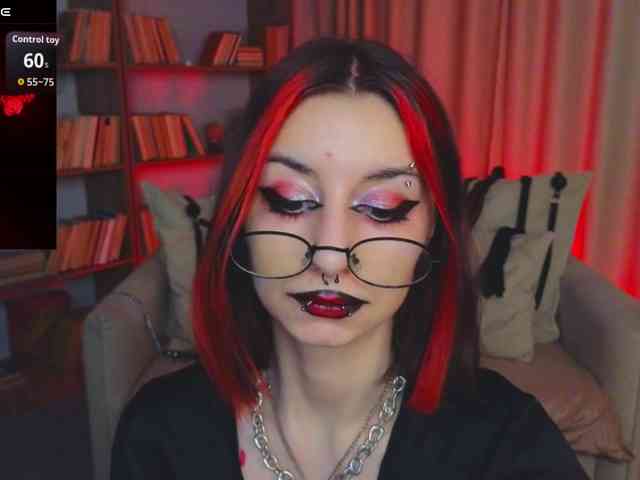 MistressMarcelline webcam