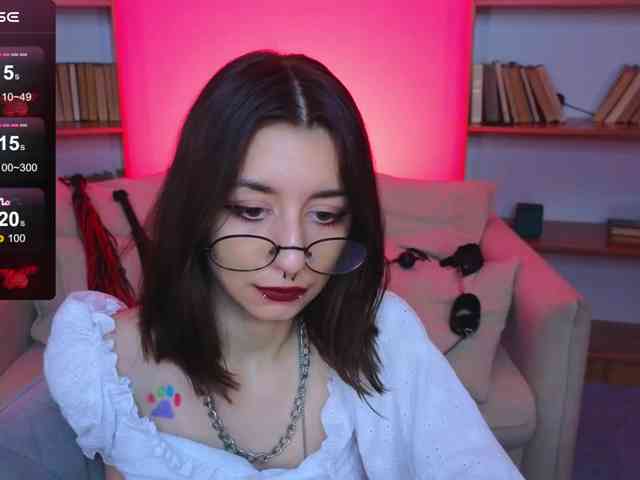 MistressMarcelline webcam
