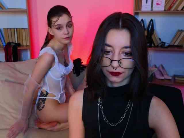 MistressMarcelline webcam