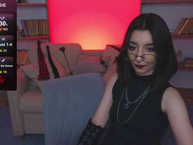 MistressMarcelline webcam