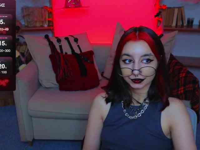 MistressMarcelline webcam