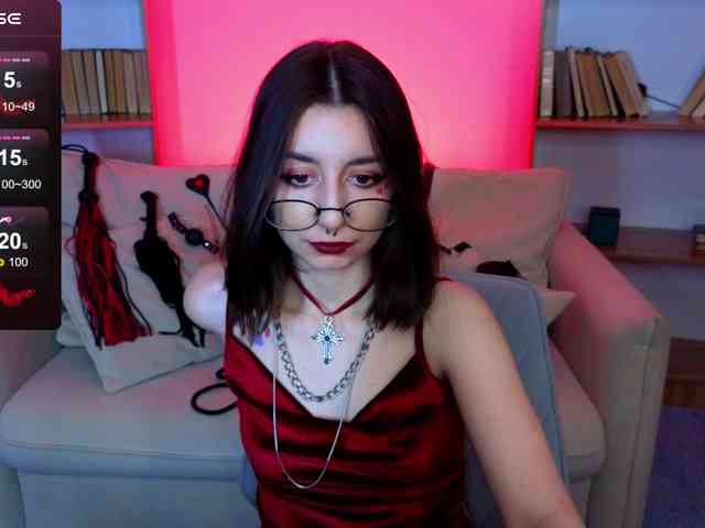 MistressMarcelline webcam