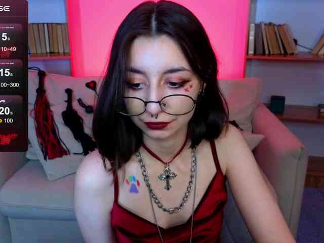 MistressMarcelline webcam