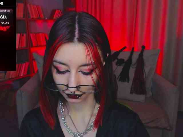 MistressMarcelline webcam