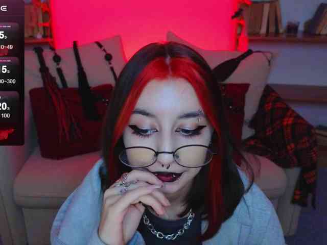 MistressMarcelline webcam
