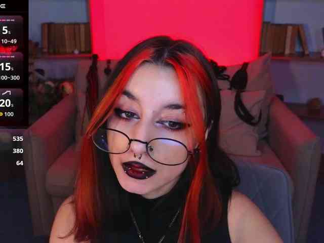 MistressMarcelline webcam