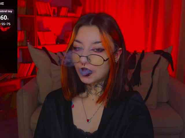 MistressMarcelline webcam