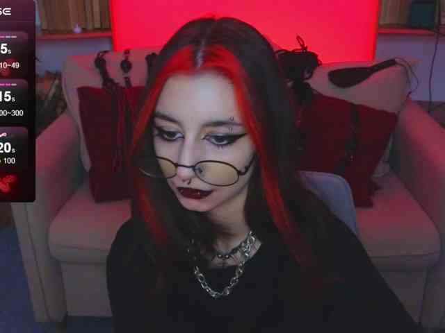 MistressMarcelline webcam