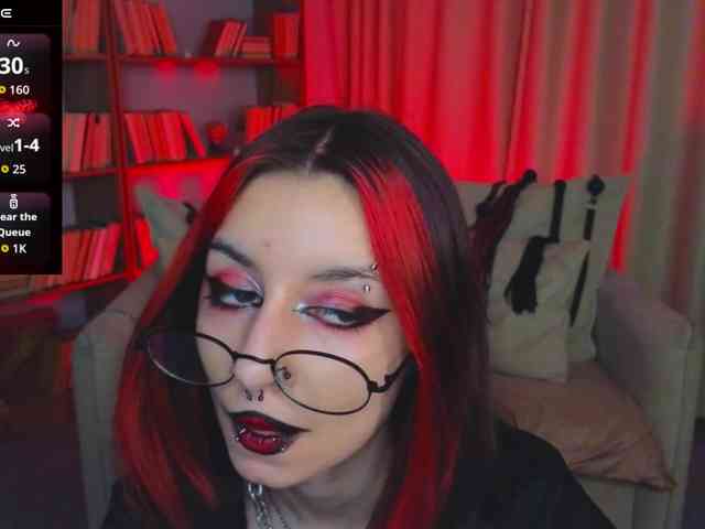 MistressMarcelline webcam