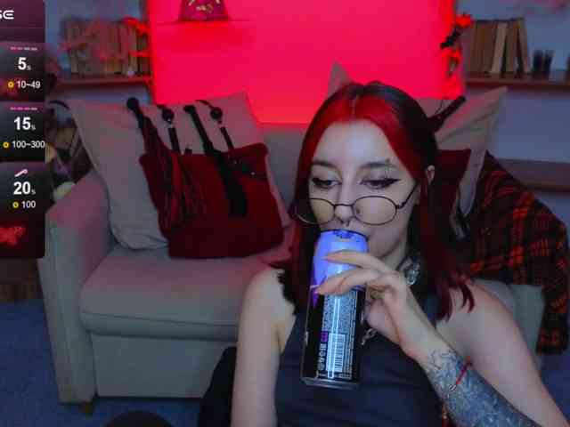 MistressMarcelline webcam