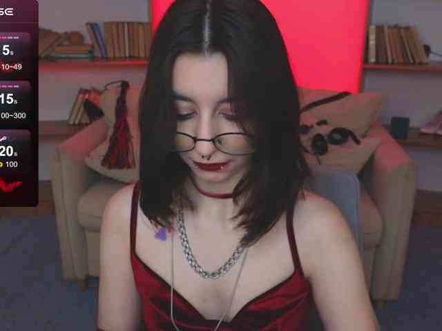 MistressMarcelline webcam