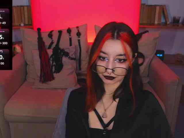 MistressMarcelline webcam