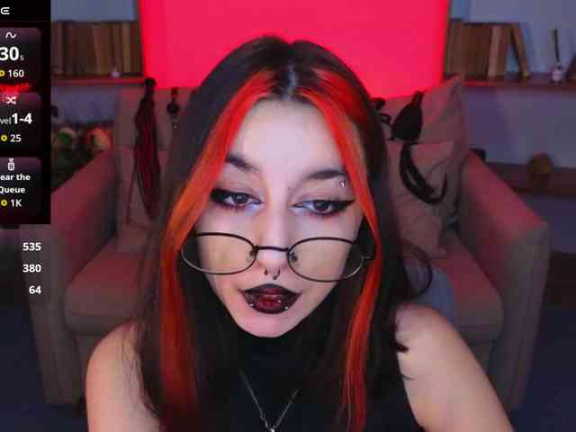 MistressMarcelline webcam