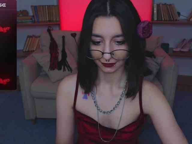 MistressMarcelline webcam