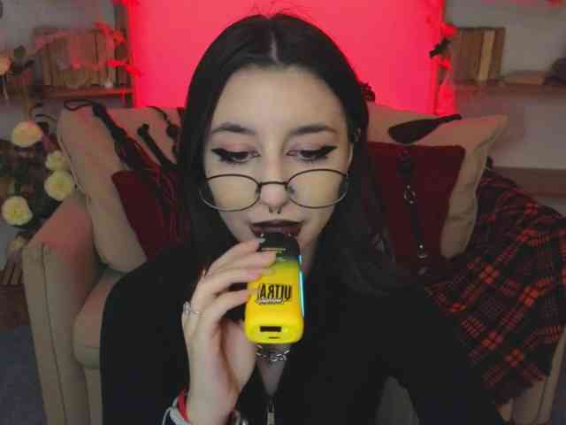MistressMarcelline webcam