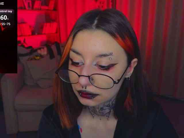 MistressMarcelline webcam