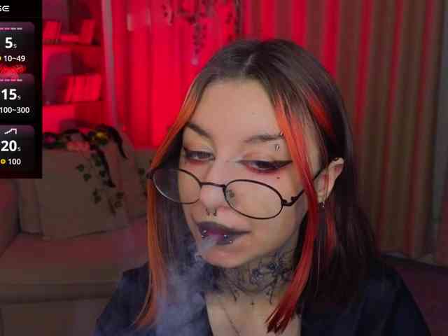 MistressMarcelline webcam