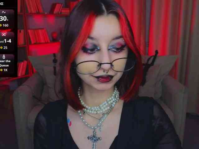 MistressMarcelline webcam