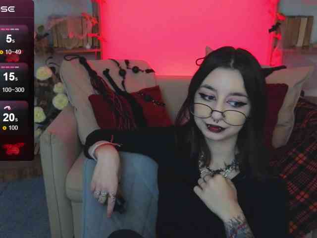 MistressMarcelline webcam