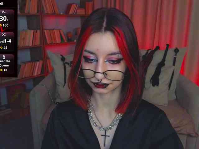 MistressMarcelline webcam