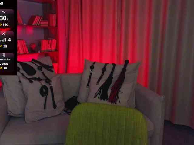 MistressMarcelline webcam