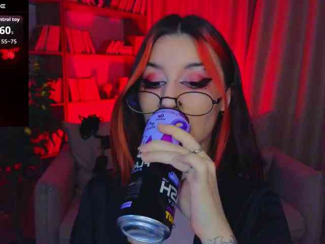 MistressMarcelline webcam