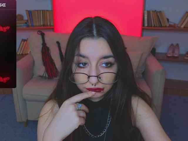MistressMarcelline webcam