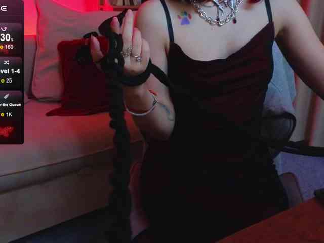 MistressMarcelline webcam