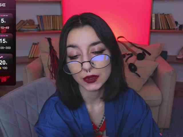 MistressMarcelline webcam