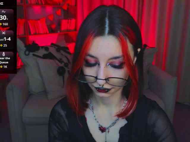 MistressMarcelline webcam